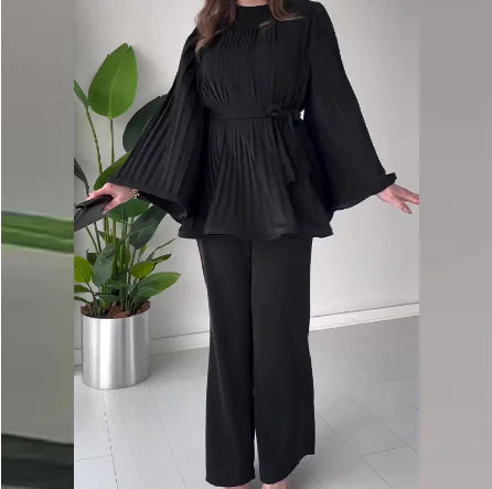 Pleated Top and Pants Set for Fall 2024