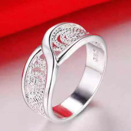 New Stylish Minimalist Women's Ring for Parties