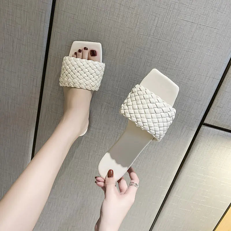 Lightweight Women's Sandals with Braided Belt