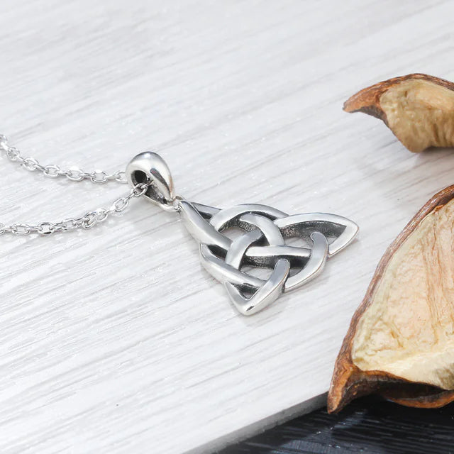 Vintage Viking Necklace - Nordic Style Jewelry